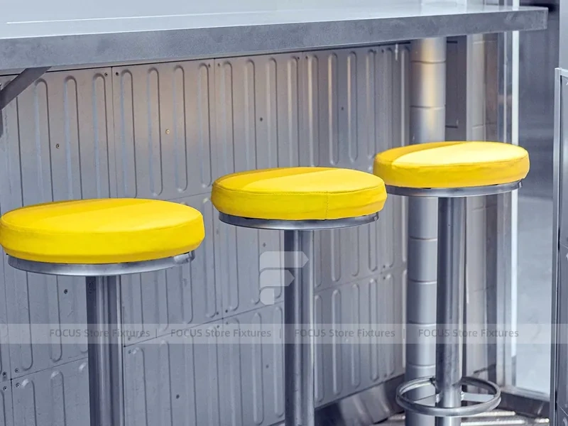 Metallic Fast Beverage Counter Kiosk