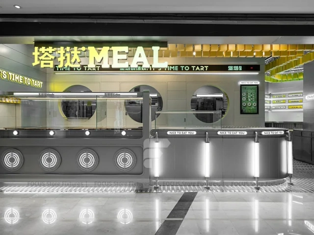 Metallic Fast Beverage Counter Kiosk