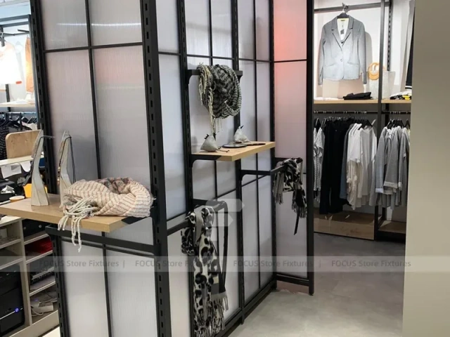 Black Metal Apparel Hanging Rack Wall System