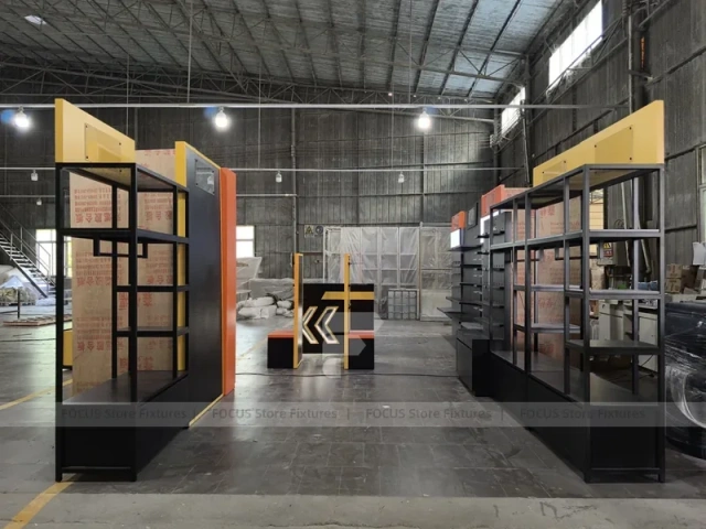 Black Yellow Modular Apparel Store Fixture Set