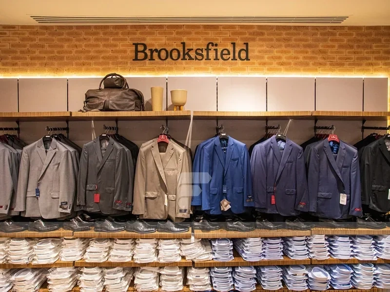 Brooksfield Mall Storefront Window Display