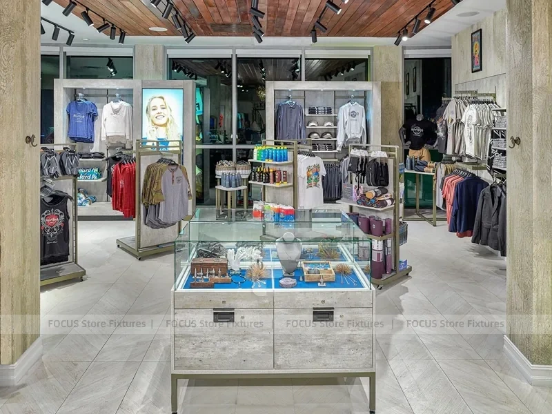 Concrete Entrance Apparel Store Glass Showcase Layout