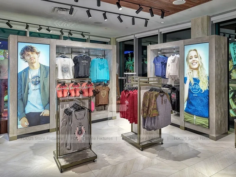 Concrete Entrance Apparel Store Glass Showcase Layout