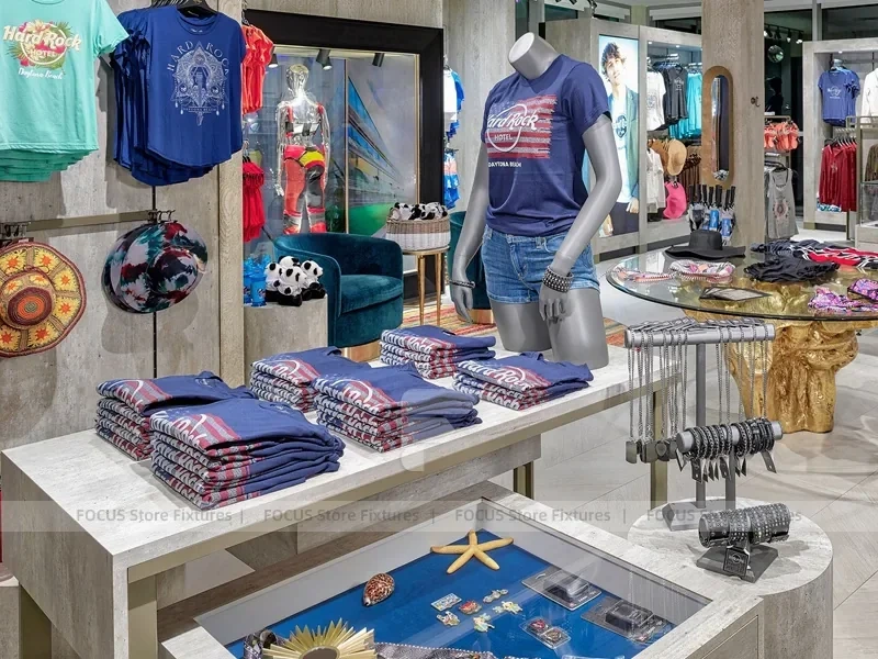 Concrete Entrance Apparel Store Glass Showcase Layout