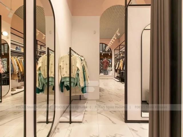 Cream Fashion Boutique Marble Table Display