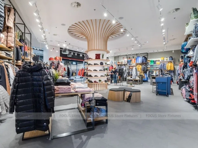 Curved Wood Lifestyle Apparel and Footwear Display