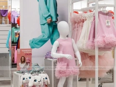 Large White Kids Fashion Store Interior Display