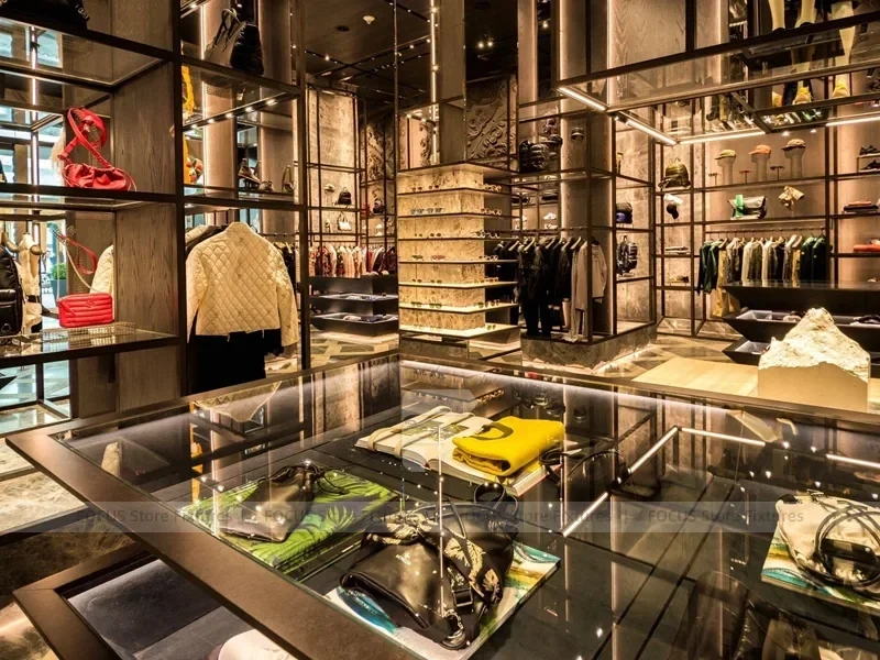 Luxury Gold Frame Fashion Boutique Display