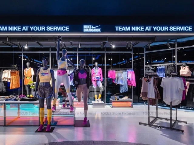 Nike Service Sportswear Mannequin Display