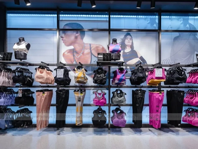 Nike Service Sportswear Mannequin Display