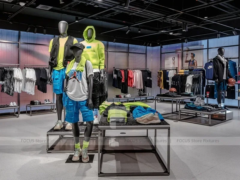 Nike Service Sportswear Mannequin Display