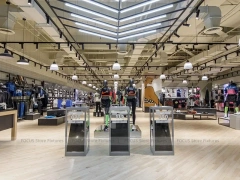 Nike Service Sportswear Mannequin Display