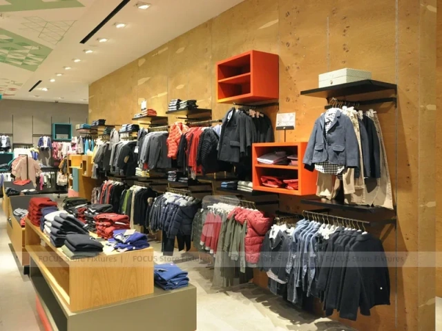 Running Store Wall Shelving and Bench Display