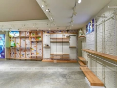 Shoe Store Wall and Table Display
