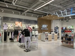 Skechers Bright Sportswear Store Interior Display