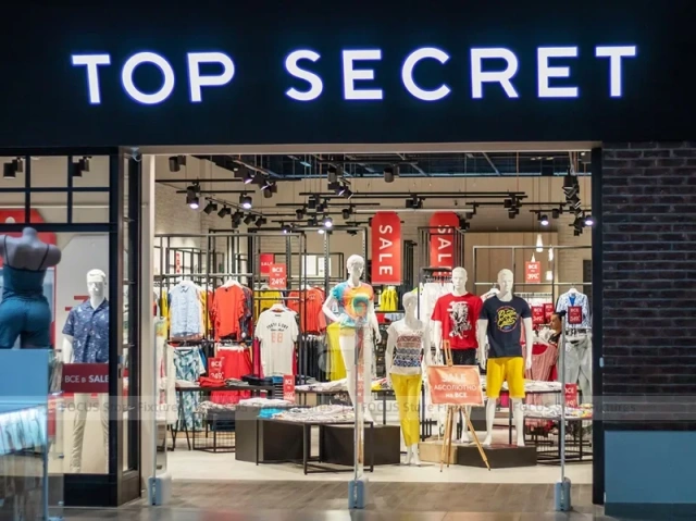 Top Secret Fashion Storefront Display