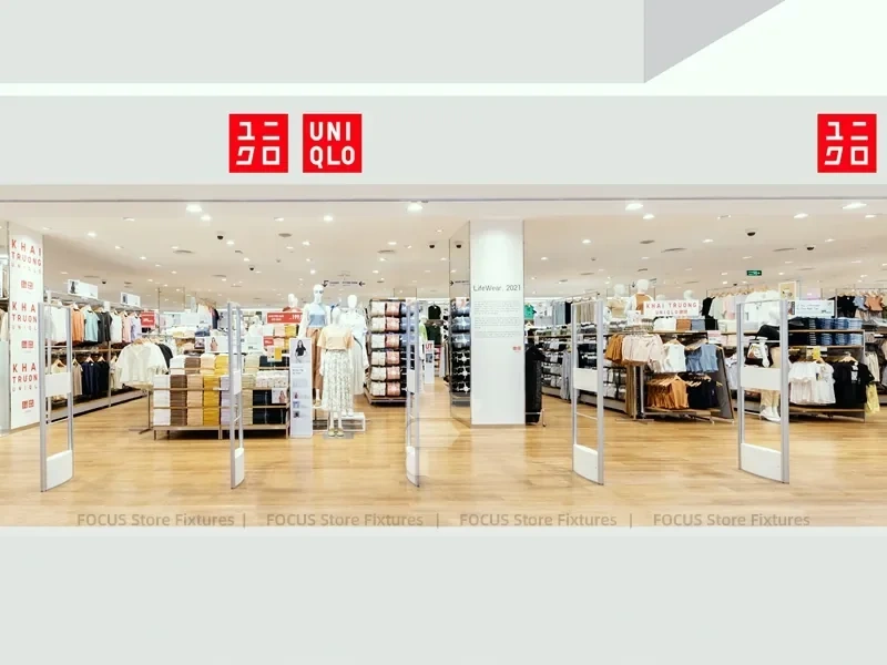 White Gold Apparel Store Fixture Set