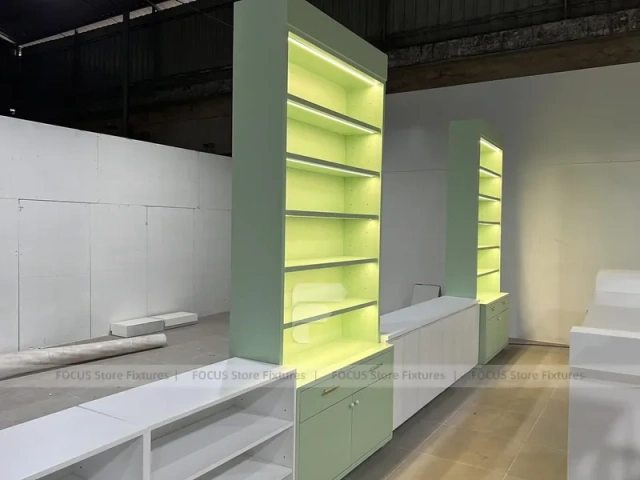 White Gold Apparel Store Fixture Set