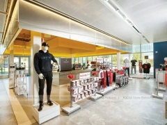 White Red Mens Sportswear Wall and Mannequin Display