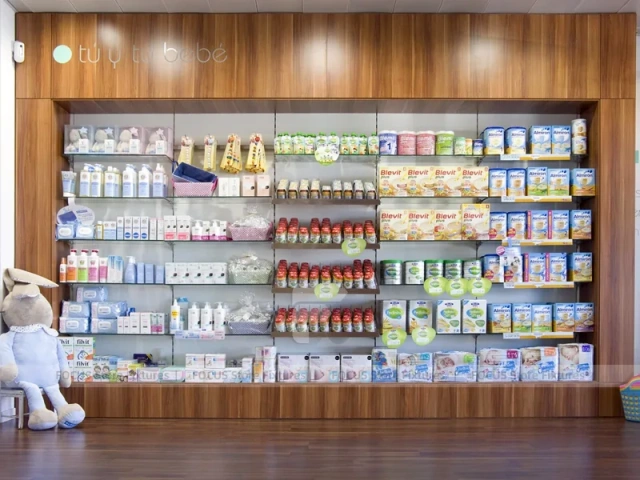 Wood Accent Medical Cross Pharmacy Counter Layout
