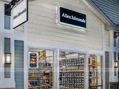 Wood Glass Handbag and Footwear Display Counter