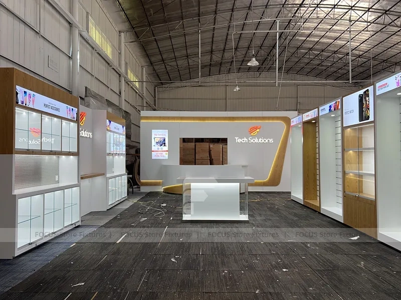 Beige White Mobile Phone Store Interior Fixture