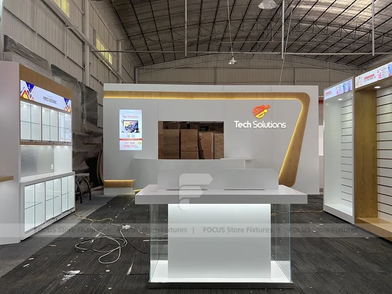 Beige White Mobile Phone Store Interior Fixture