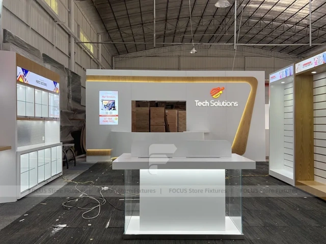 Beige White Mobile Phone Store Interior Fixture