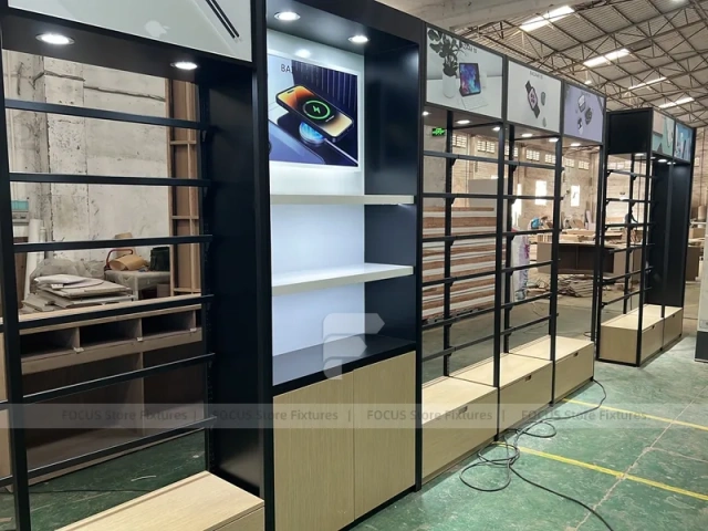 Black Green Phone Repair Kiosk Counter Set
