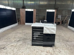 Black White Curved Mobile Phone Store Counter
