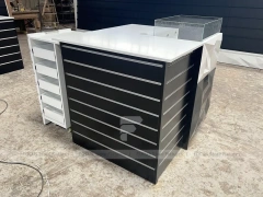 Black White Curved Mobile Phone Store Counter