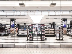 Black White Makeup Brand Wall Display
