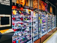Bright Perfume Wall Display Store with LED Shelving
