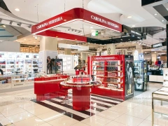 Carolina Herrera Red Fragrance Mall Kiosk