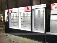 Compact White Mobile Phone Shop Floor Plan