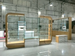 Gold Glass Mobile Phone Kiosk Showcase
