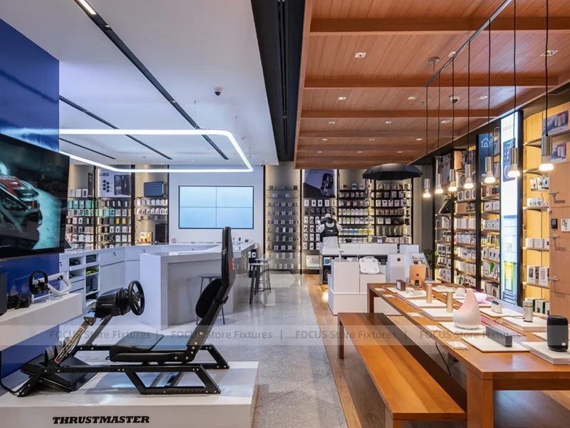 Modern White Mobile Phone Experience Store