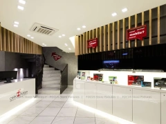 Natural Wood Electronics Store Interior Display