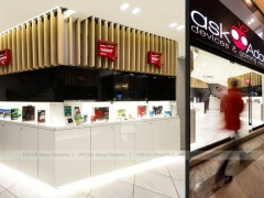 Natural Wood Electronics Store Interior Display