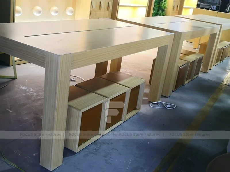 Natural Wood Phone Consultation Counter