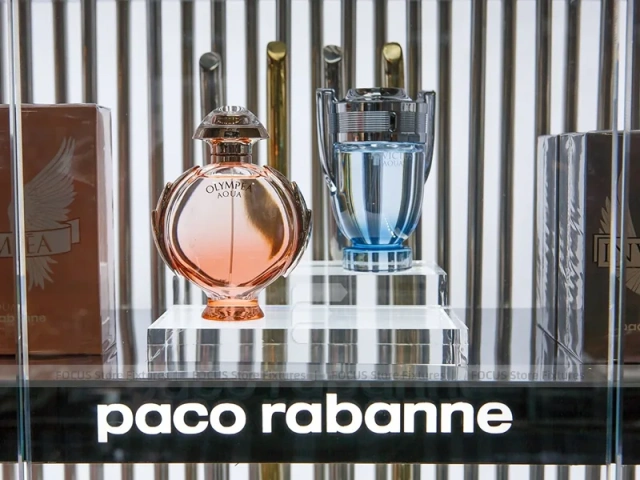 Paco Rabanne Mall Perfume Kiosk Display