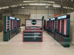 Red Green Mobile Accessories Store Layout