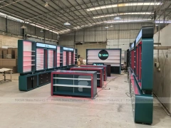 Red Green Mobile Accessories Store Layout