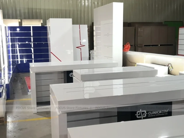 Red White Assistant Phone Checkout Counter Set