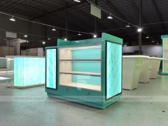 Turquoise Glass Mobile Phone Service Counter