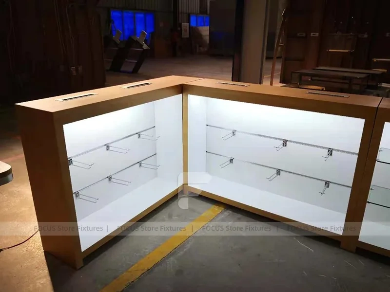 Warm Wood White Mobile Phone Store Interior