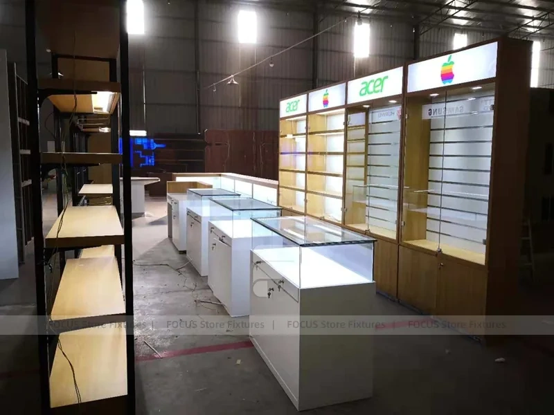 Warm Wood White Mobile Phone Store Interior