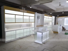 White Glass Mobile Phone Counter Wall Display