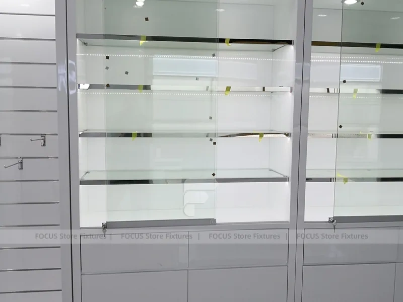White Glass Mobile Phone Counter Wall Display