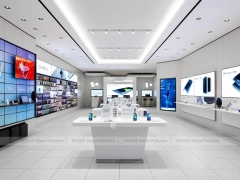 White Minimal Mobile Phone Flagship Interior